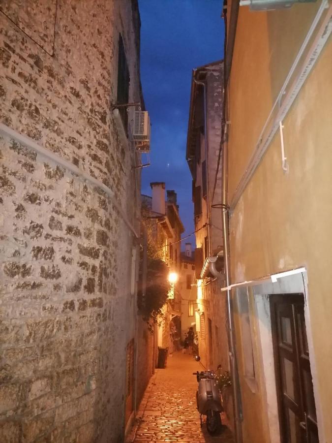 La Calletta Ровин Екстериор снимка
